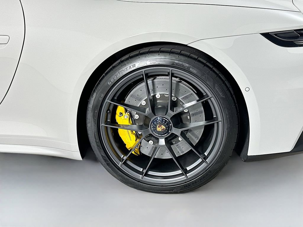 New 2026 Porsche 911 Targa 4 GTS image 33