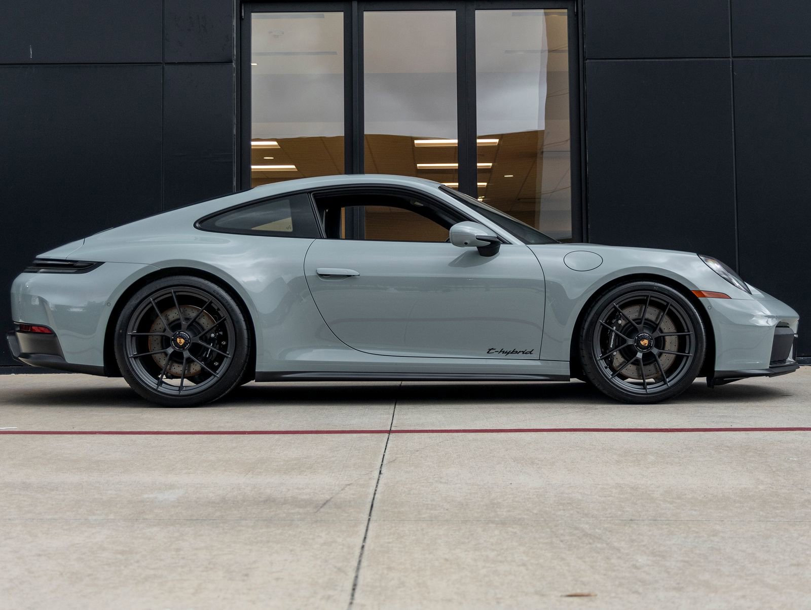 Certified 2026 Porsche 911 Carrera GTS RWD image 12