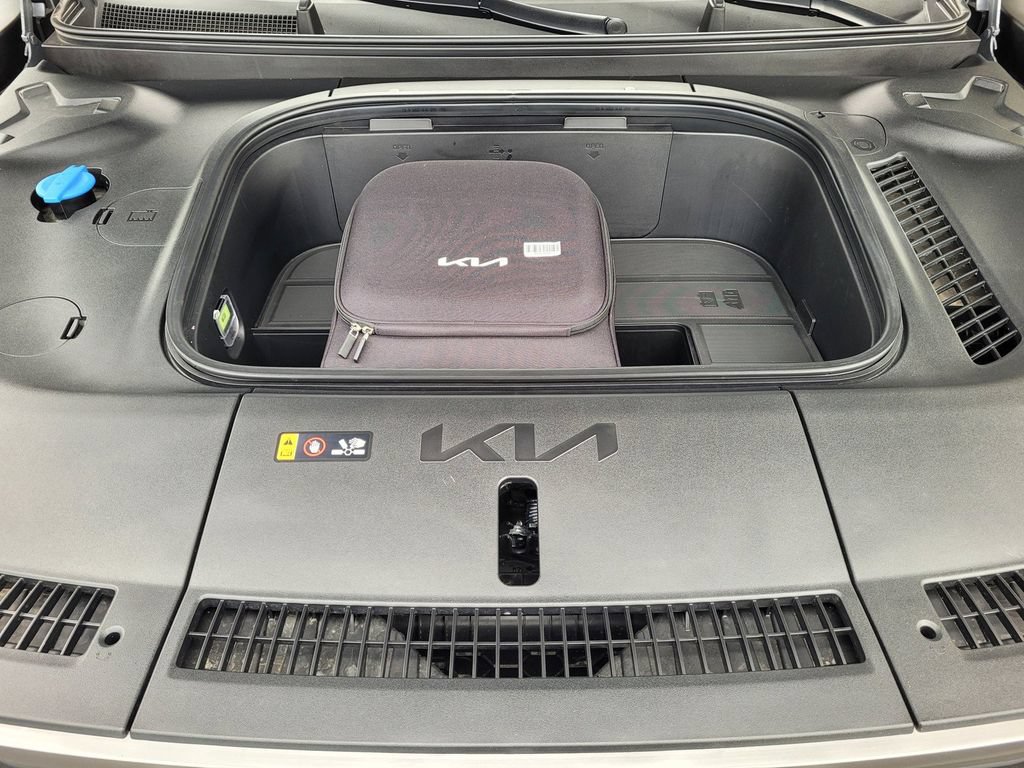 Used 2025 Kia EV9 GT-Line AWD/4WD image 20