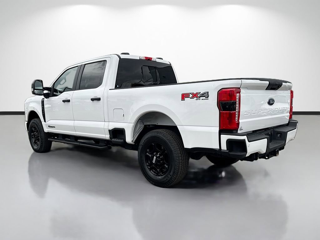 Used 2024 Ford F250 XL w/ STX Appearance Package image 5