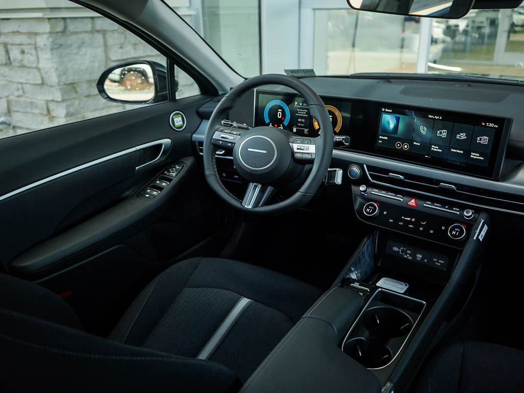 New 2026 Hyundai Sonata SEL AWD/4WD image 13