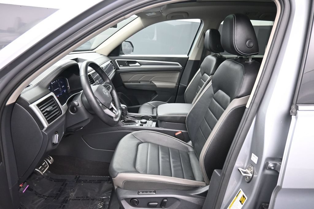Used 2023 Volkswagen Atlas SEL Premium AWD/4WD image 19