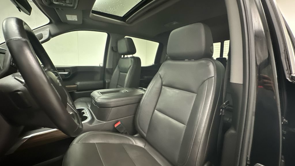 Used 2020 Chevrolet Silverado 1500 LT Trail Boss AWD/4WD image 9