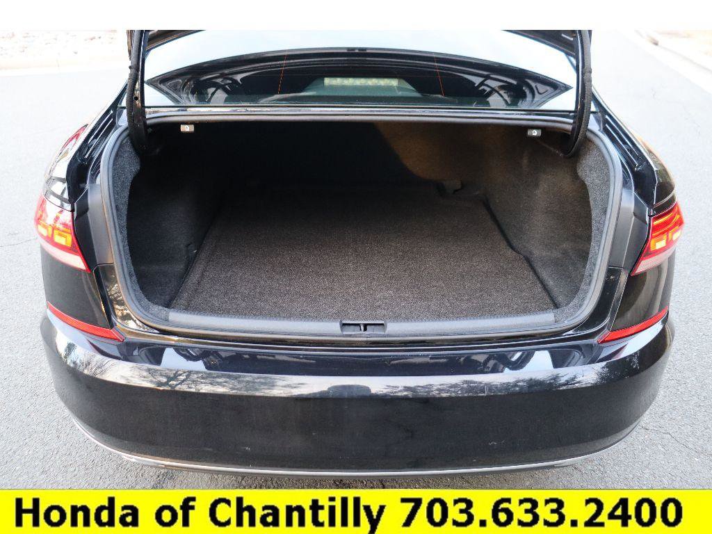 Used 2020 Volkswagen Passat 2.0T SE w/ Sunroof Package image 31