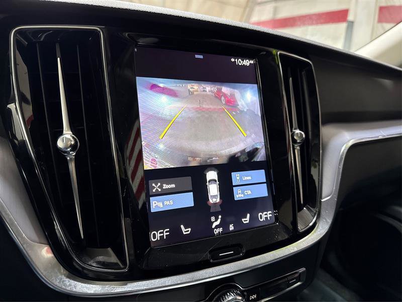 Used 2019 Volvo S60 T6 Momentum w/ Premium Package image 36