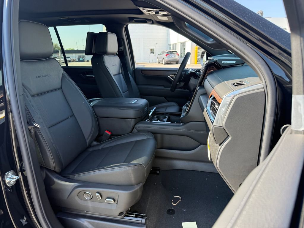 New 2026 GMC Yukon Denali AWD/4WD image 28