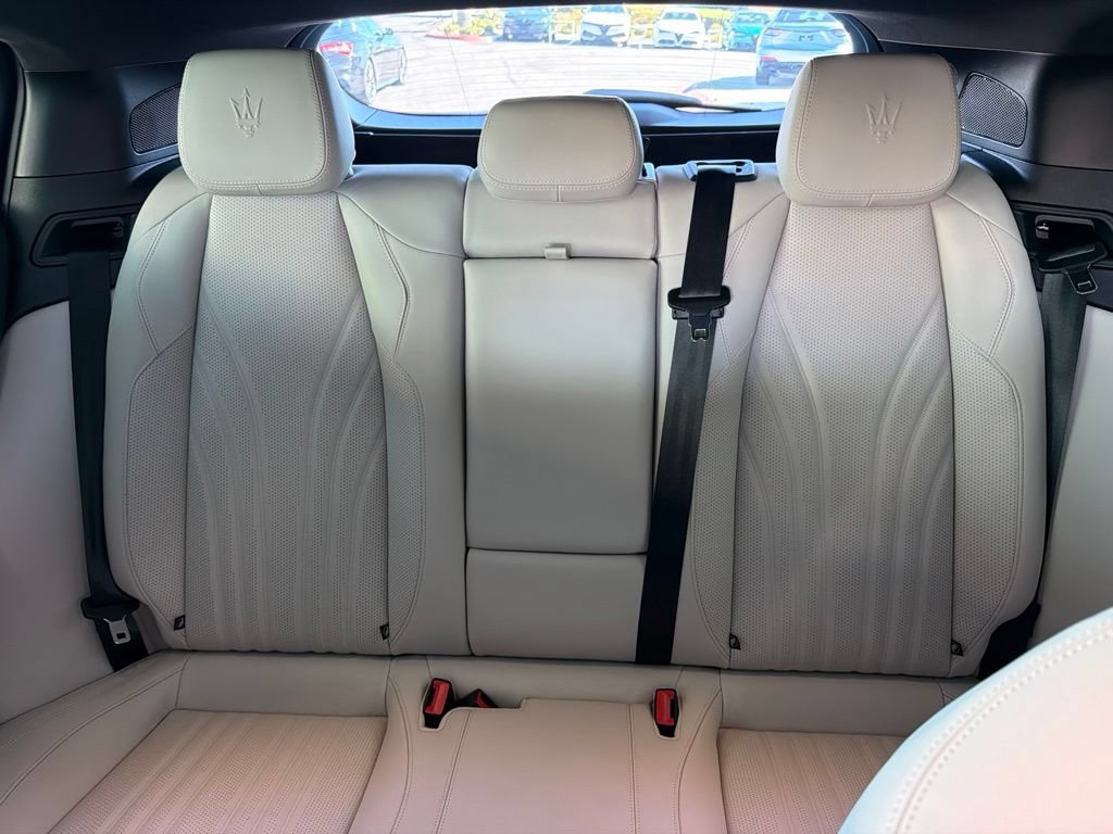 Certified 2023 Maserati Grecale Modena AWD/4WD image 22