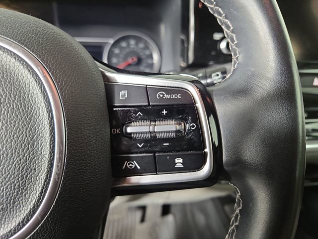 Certified 2023 Kia Sorento EX image 25
