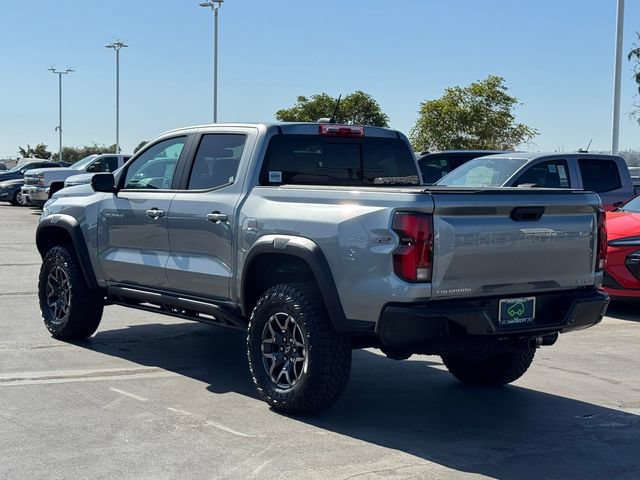 Certified 2025 Chevrolet Colorado ZR2 w/ Technology Package AWD/4WD image 3