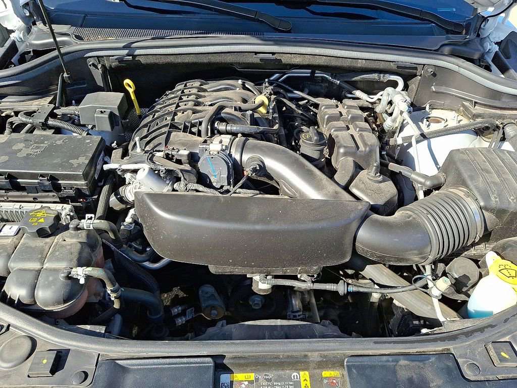 Used 2023 Dodge Durango GT image 31