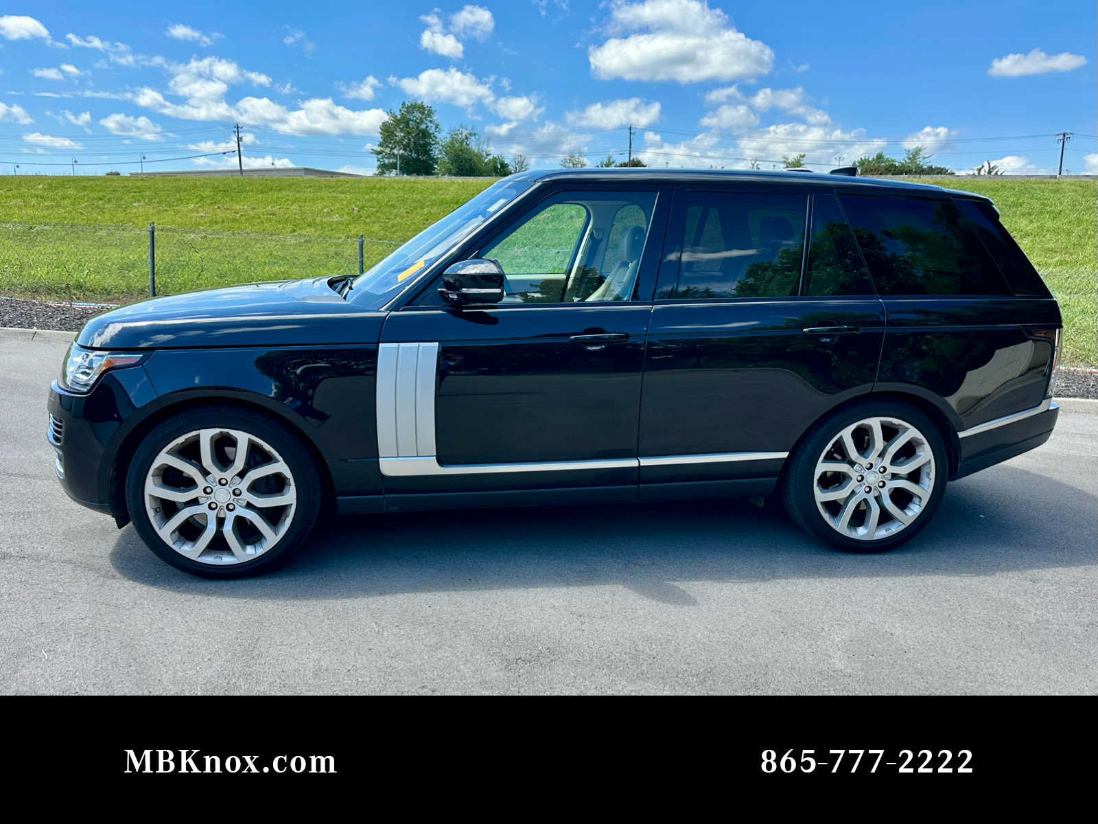 Used 2017 Land Rover Range Rover HSE AWD/4WD video 1