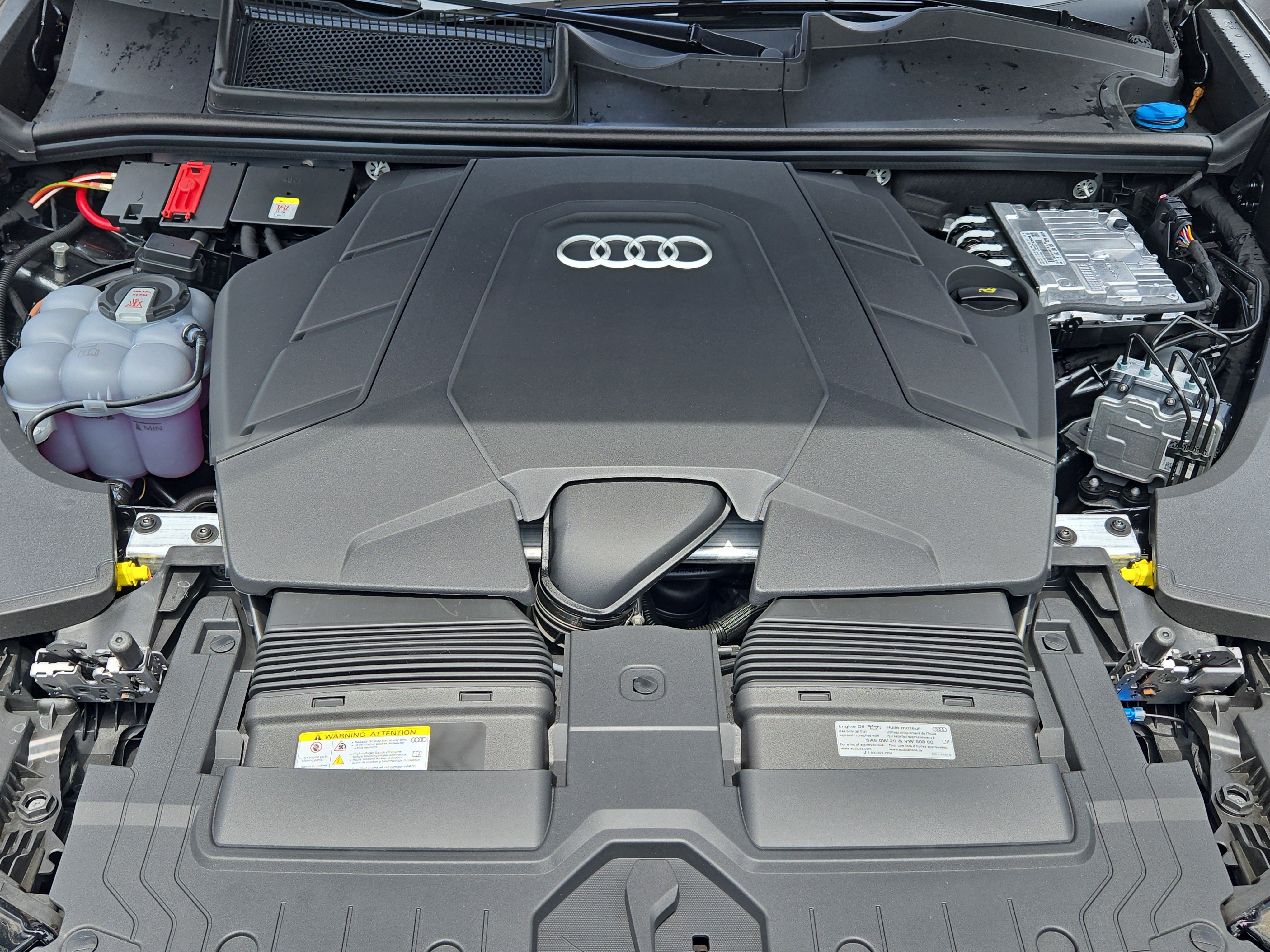 New 2025 Audi Q8 Premium Plus image 23
