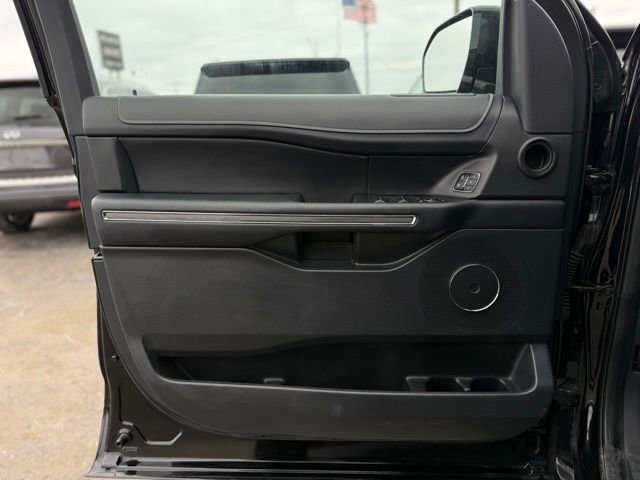 Certified 2024 Ford Expedition Max XLT image 12