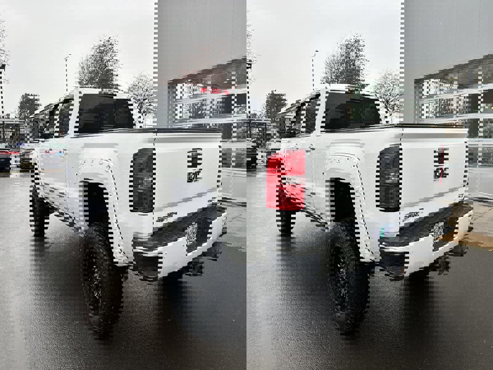 Used 2016 GMC Sierra 2500 Denali w/ Duramax Plus Package image 3