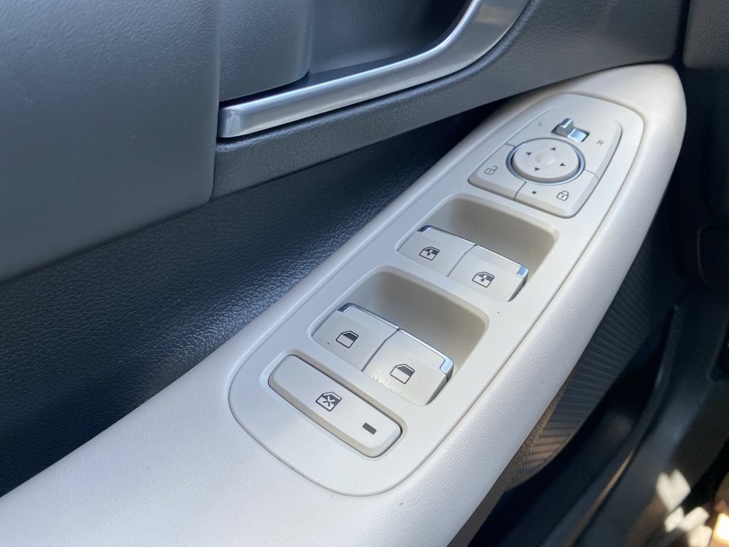 Certified 2023 Hyundai Sonata SEL FWD image 21