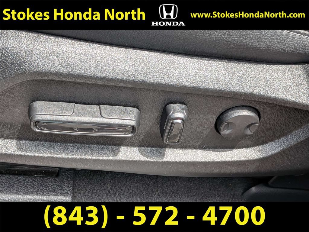 Certified 2025 Honda Pilot EX-L image 24