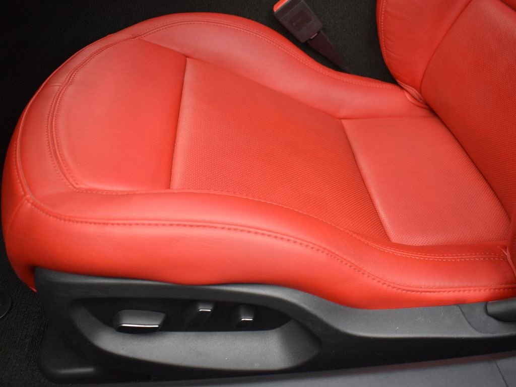 Used 2017 Chevrolet Corvette Stingray Coupe image 13