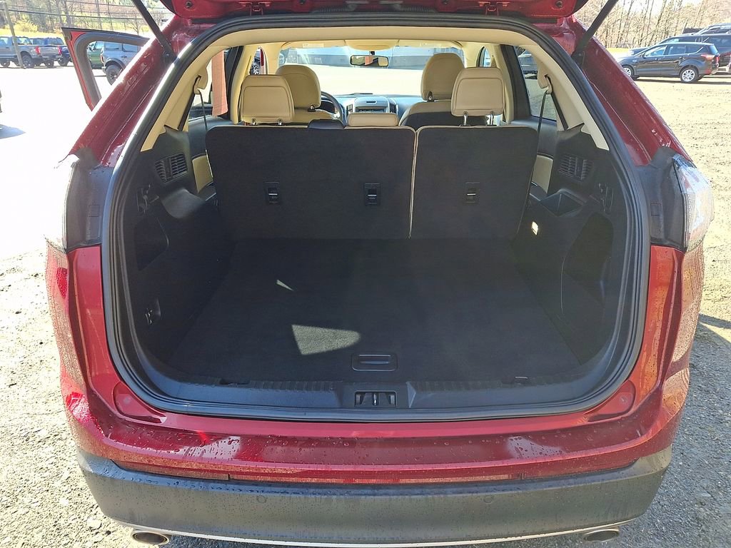 Used 2018 Ford Edge SEL w/ Equipment Group 201A image 29
