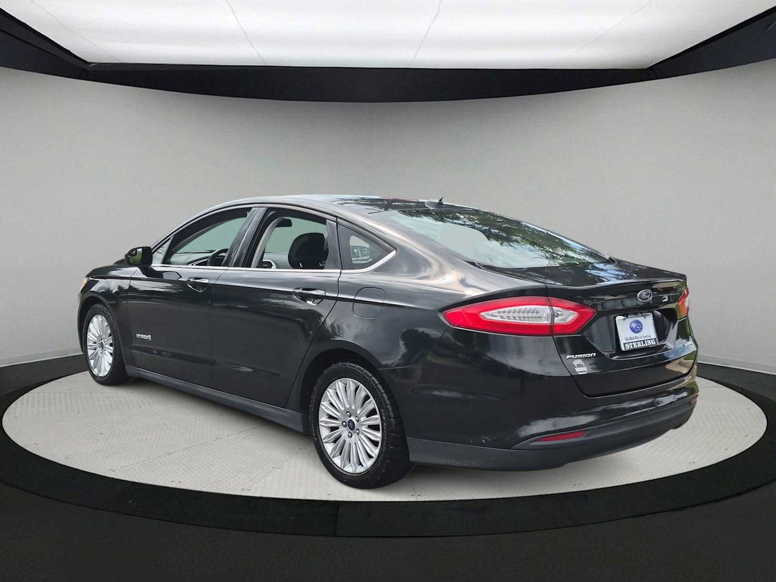 Used 2015 Ford Fusion S FWD image 6