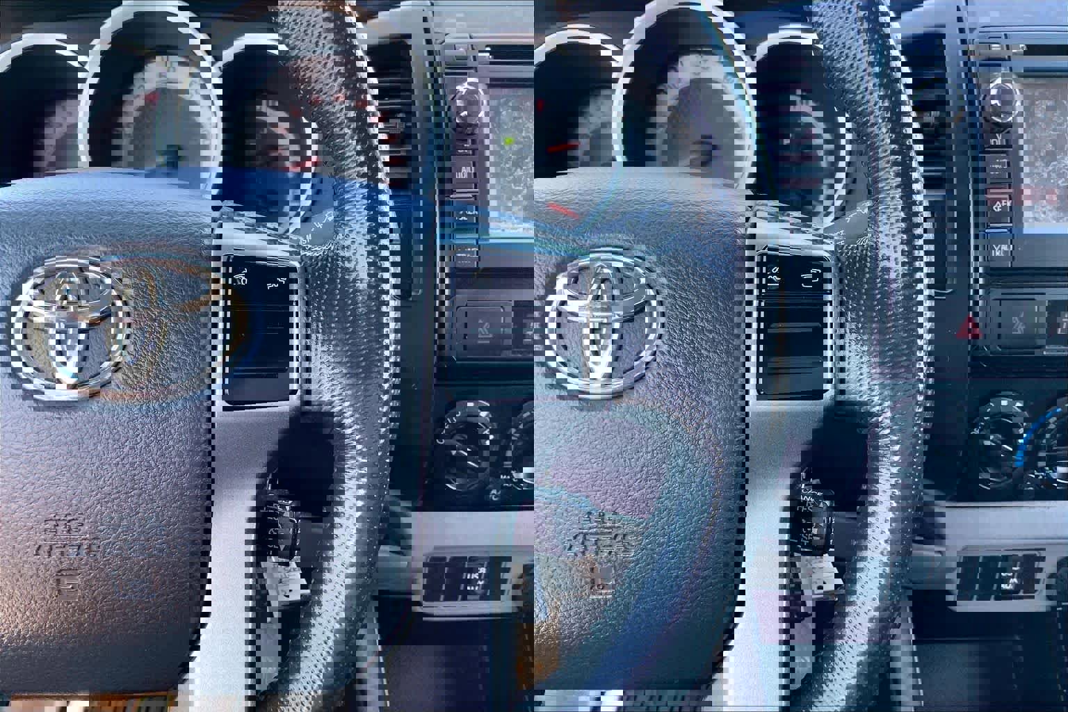 Used 2013 Toyota Tacoma PreRunner w/ Convenience Pkg image 24