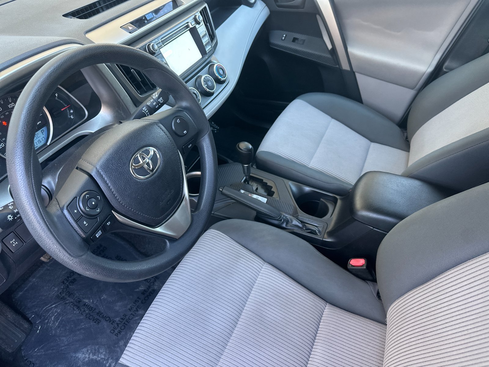 Used 2013 Toyota RAV4 LE AWD/4WD image 10