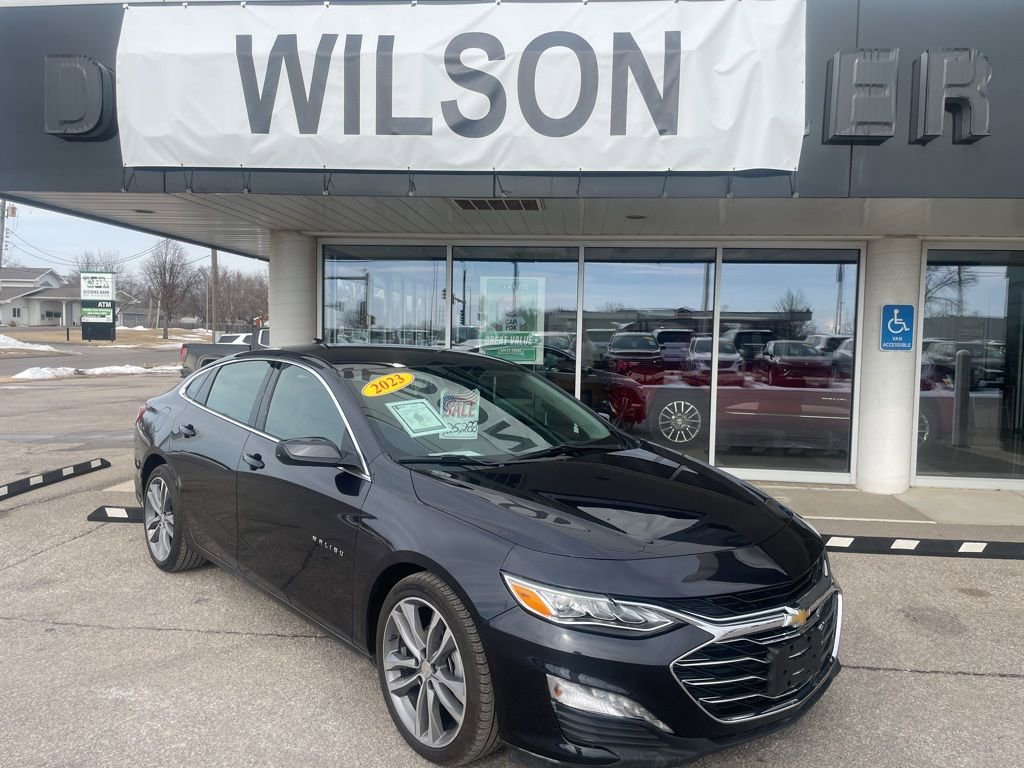 Used 2023 Chevrolet Malibu LT w/ LPO, Floor Liner Package FWD image 1