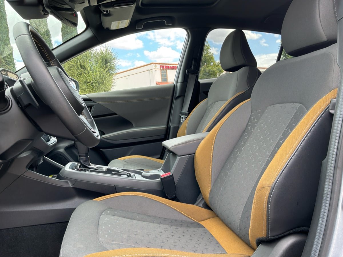 Used 2024 Subaru Crosstrek 2.5i Sport w/ Crosstrek Mirror Package AWD/4WD image 17