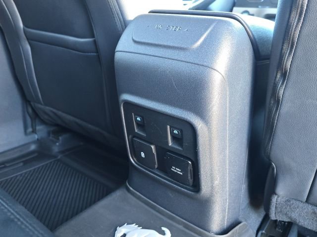 Used 2022 Ford Bronco Wildtrak image 18