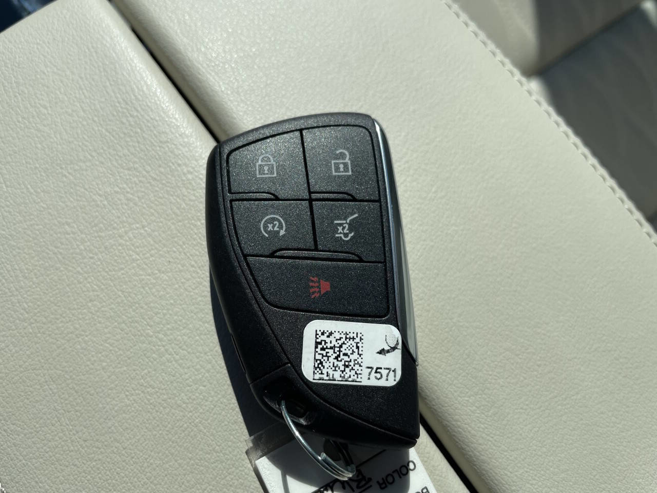 Used 2023 Buick Envision Avenir AWD/4WD image 29