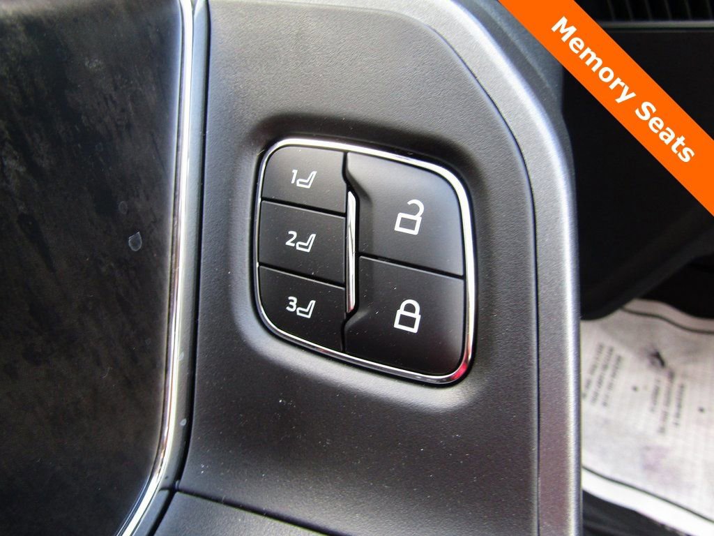 New 2026 Ford F250 Lariat w/ Black Appearance Package image 7