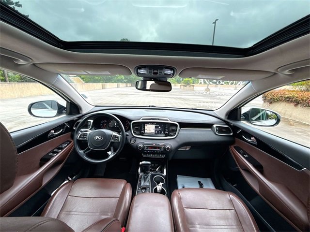 Used 2019 Kia Sorento SX w/ SX Touring Package image 10