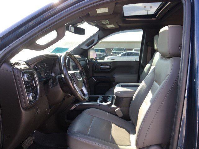 Used 2021 GMC Sierra 1500 SLT w/ SLT Premium Plus Package AWD/4WD image 16