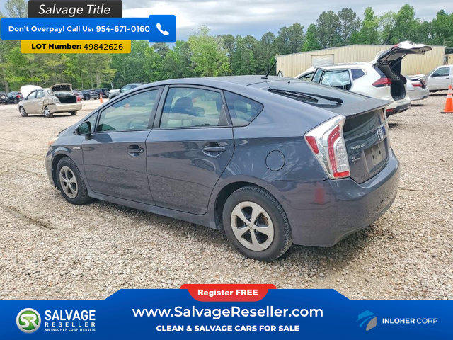 Used 2014 Toyota Prius Two FWD image 3