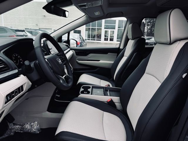 New 2026 Honda Odyssey Elite image 18