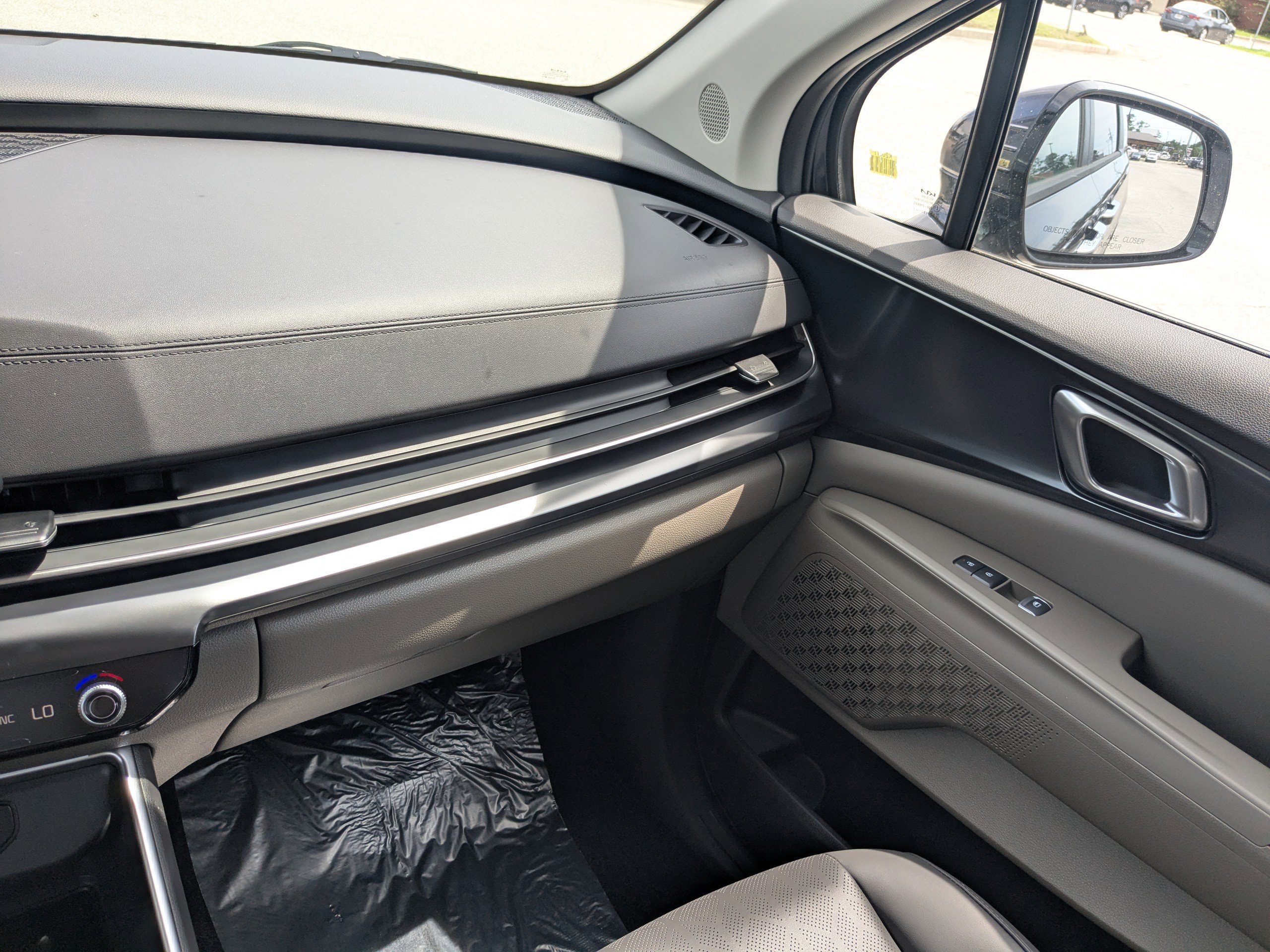 New 2026 Kia Carnival image 17