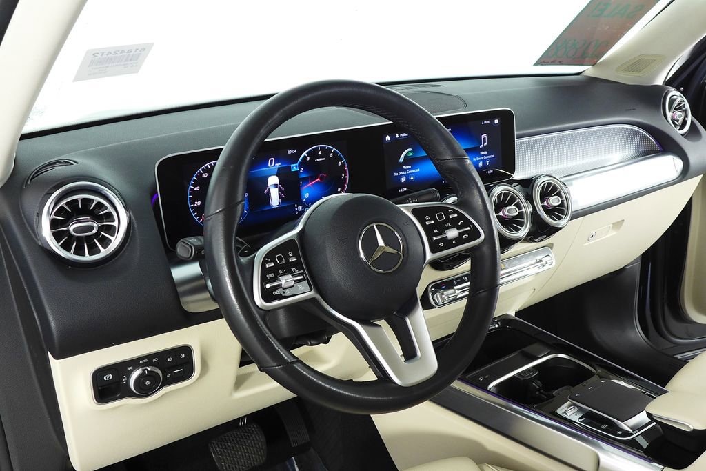 Used 2020 Mercedes-Benz GLB 250 image 30