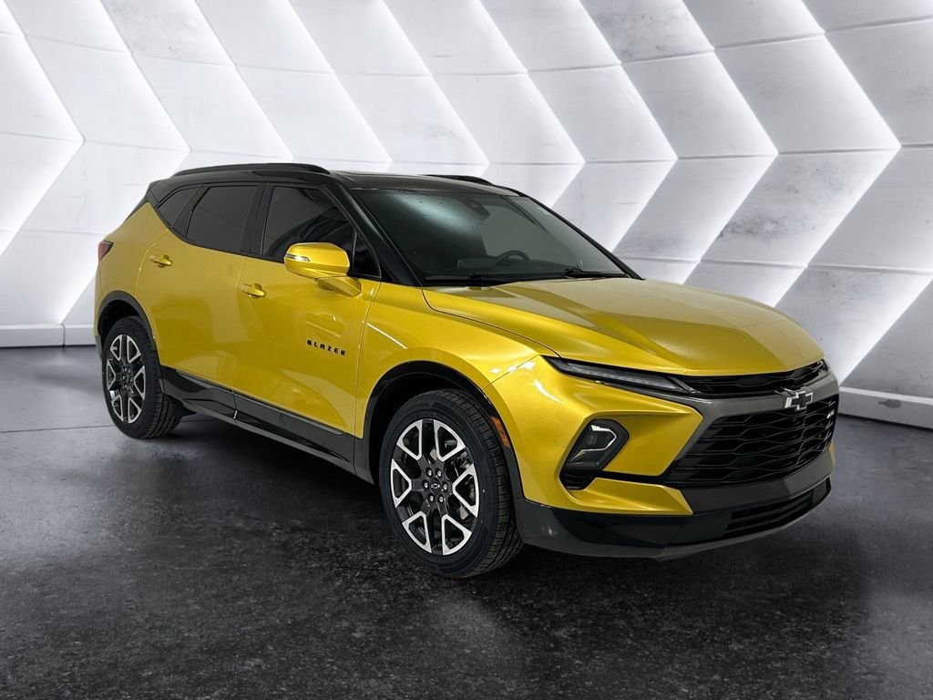 Used 2023 Chevrolet Blazer RS w/ Driver Confidence II Package