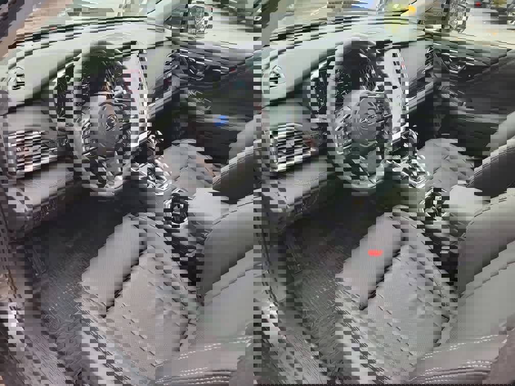 Certified 2025 Subaru Outback Limited w/ Popular Package #2 image 28