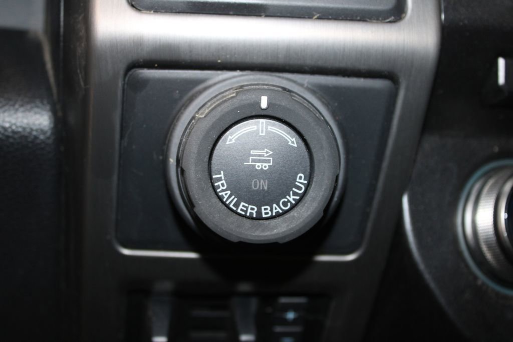 Used 2017 Ford F150 Raptor w/ Equipment Group 802A Luxury image 45