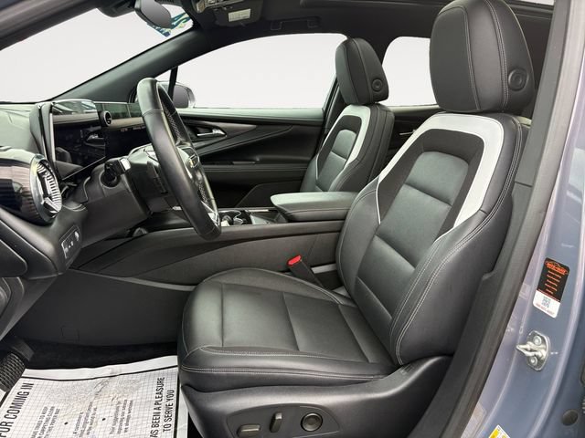Used 2024 Chevrolet Blazer EV LT AWD/4WD image 9