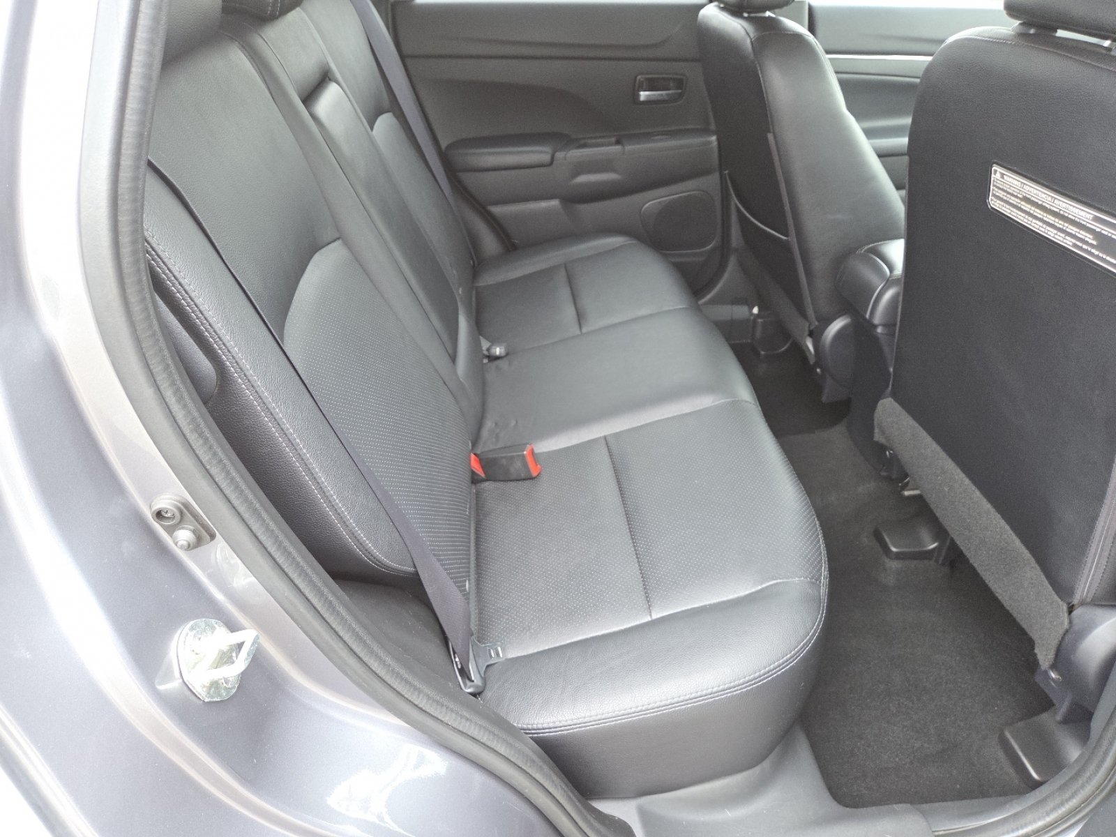 Used 2017 Mitsubishi Outlander Sport SEL AWD/4WD image 19