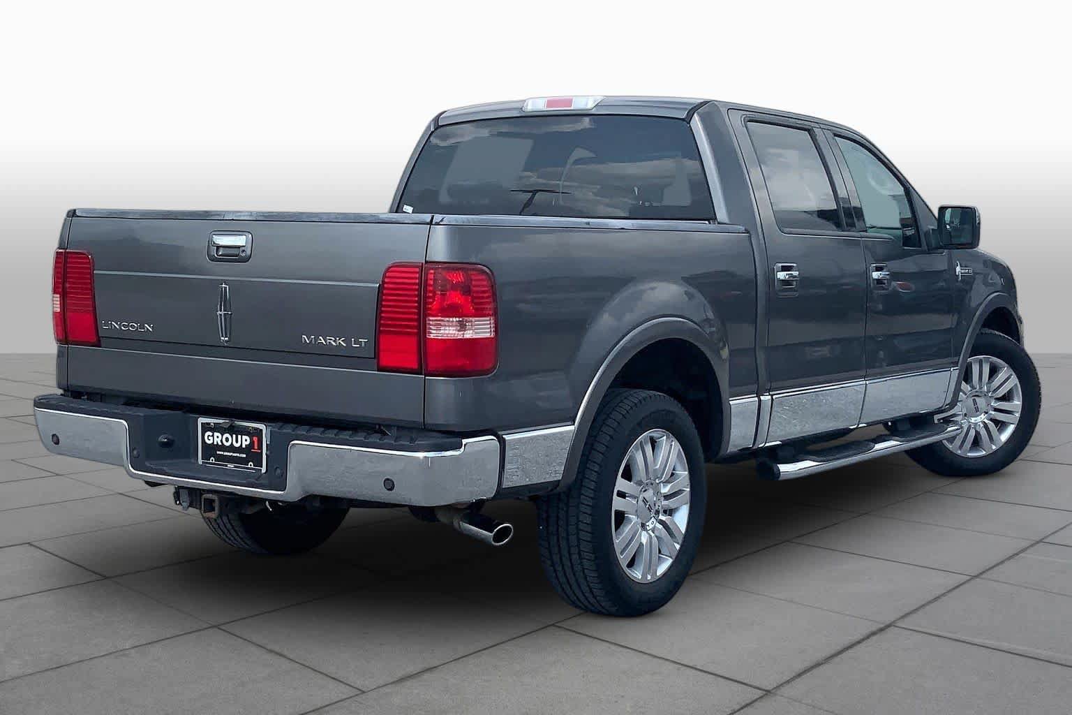 Used 2006 Lincoln Mark LT 2WD image 12