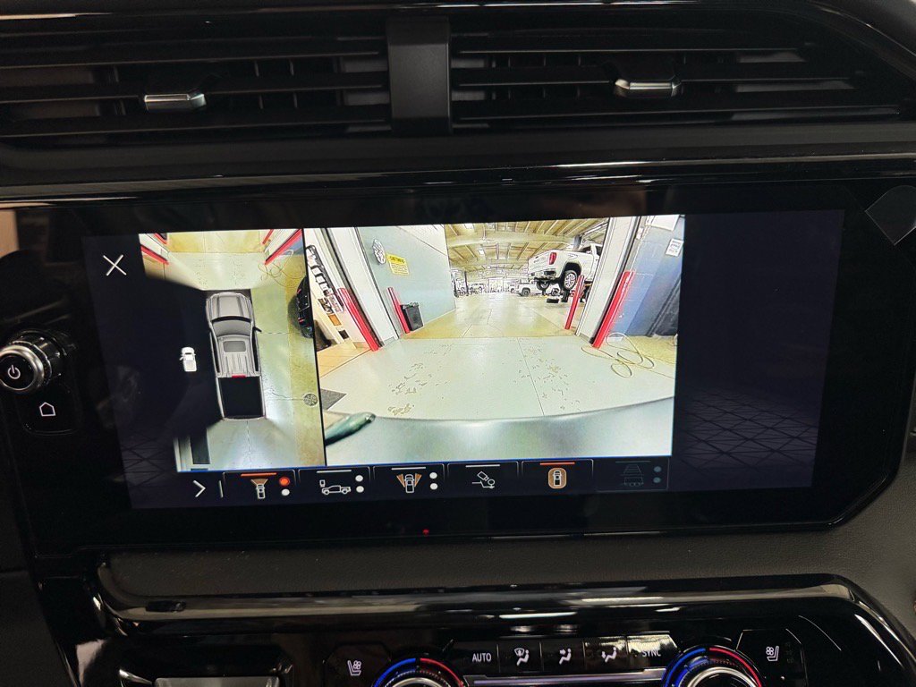 New 2026 GMC Sierra 1500 AT4 w/ AT4 Premium Package image 26