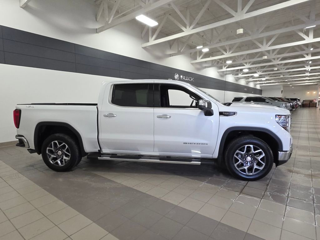 Used 2022 GMC Sierra 1500 SLT image 6