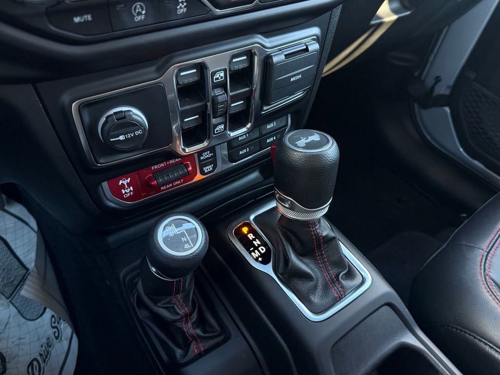 Used 2022 Jeep Wrangler Unlimited Rubicon w/ LED Lighting Group image 28