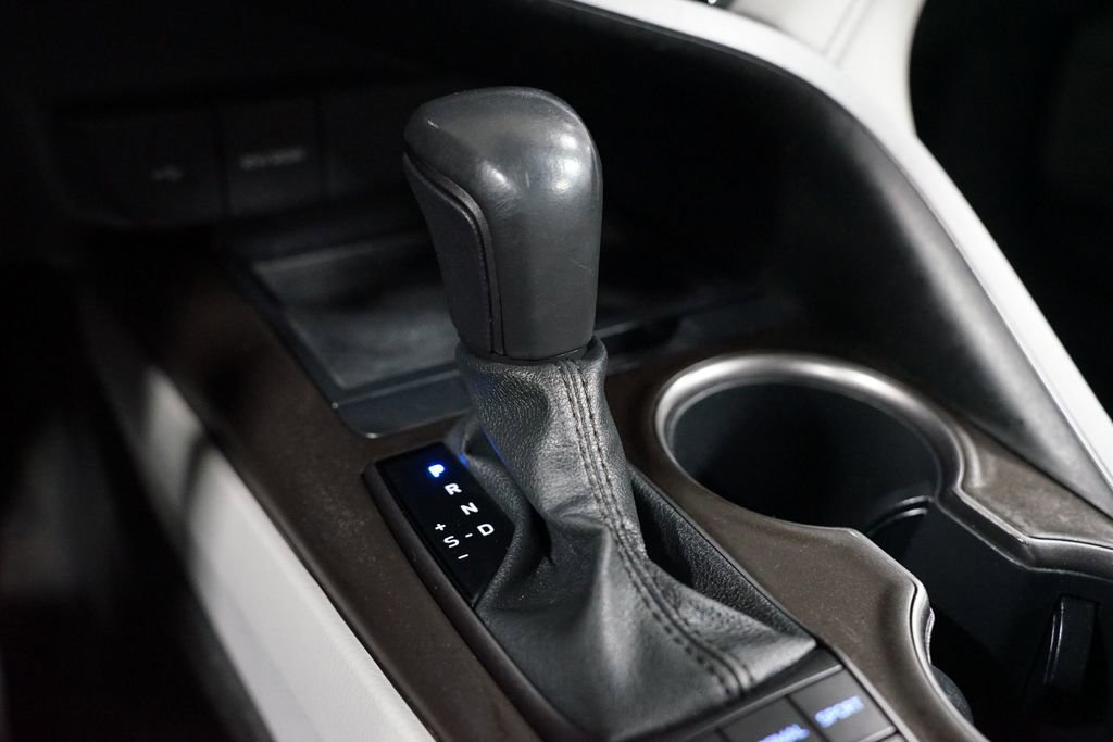 Certified 2023 Toyota Camry SE image 21