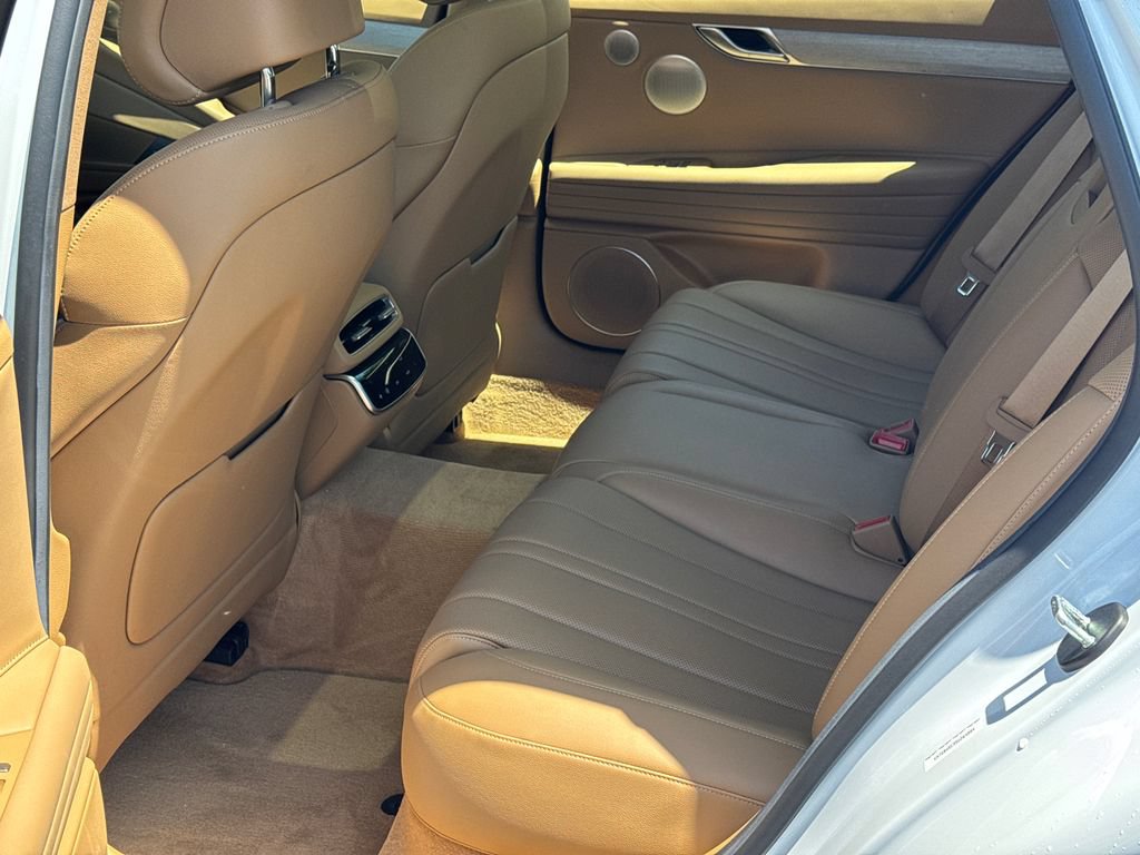 Used 2025 Genesis G80 2.5T Advanced AWD/4WD image 24