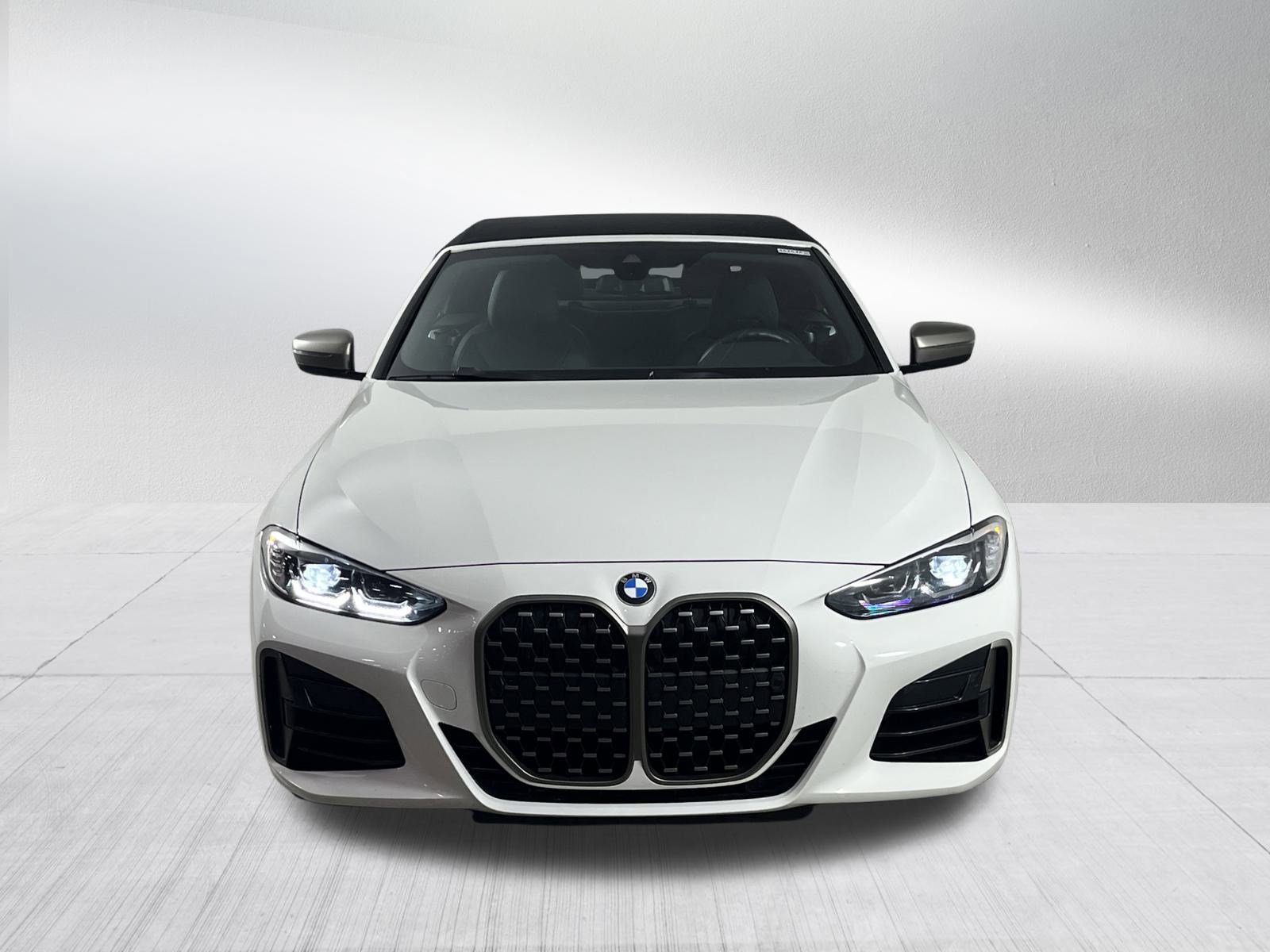 Used 2021 BMW M440i Convertible w/ Premium Package video 2