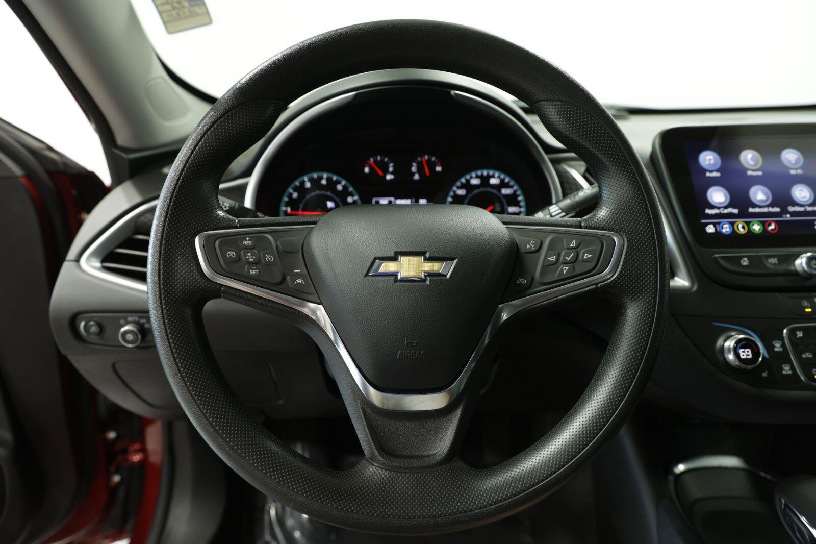 Used 2025 Chevrolet Malibu LT FWD image 38