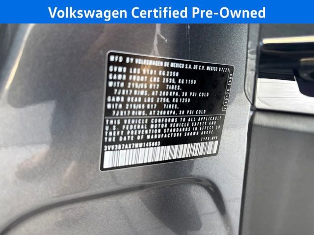 Certified 2021 Volkswagen Tiguan SE image 33